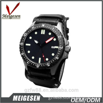 Custome Black Color Case Quartz Display Quartz Wrist Watch in Men's Watches